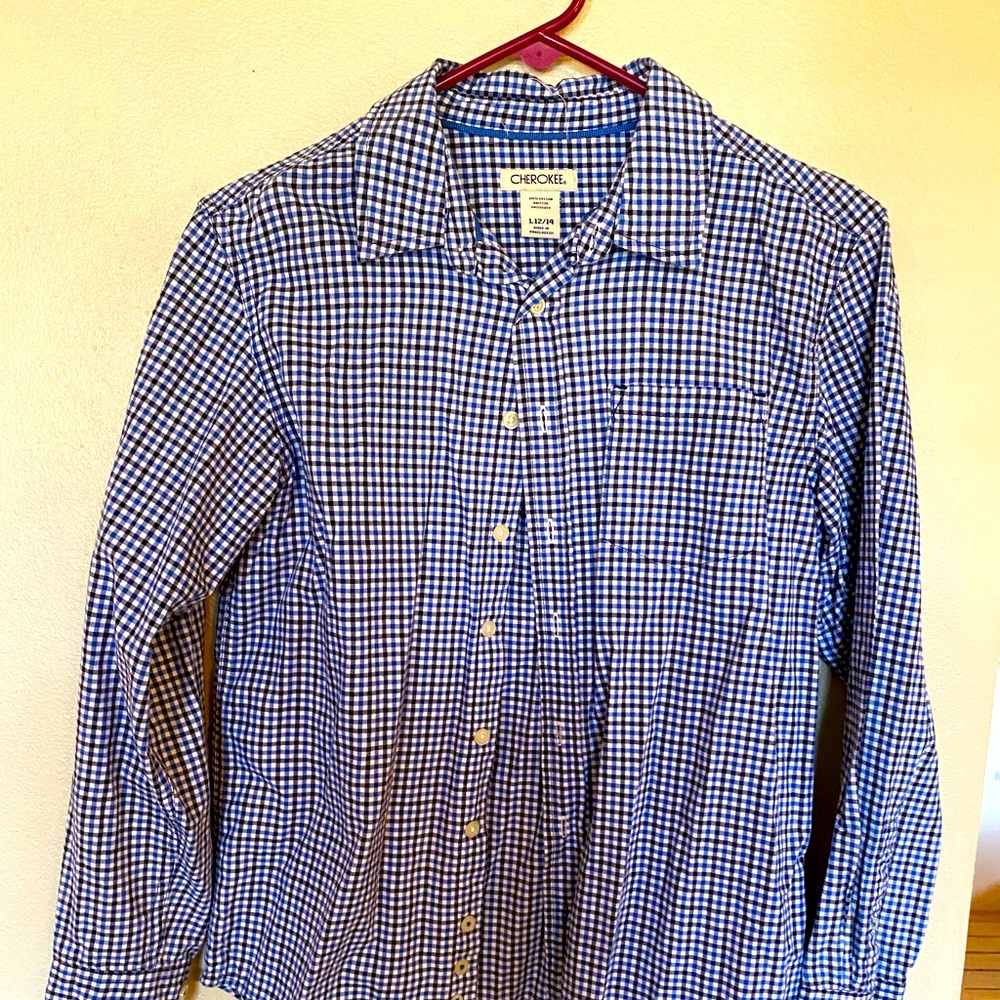 CHEROKEE blue/black plaid long sleeve button lrg